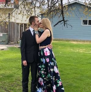 Meet your Posher, Haley